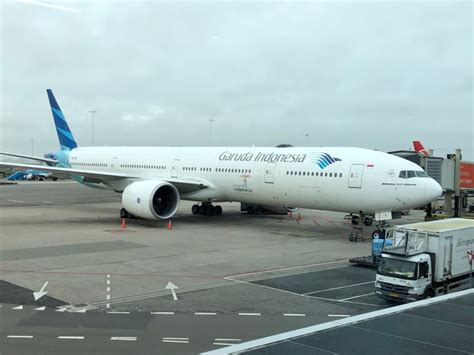 jakarta amsterdam garuda